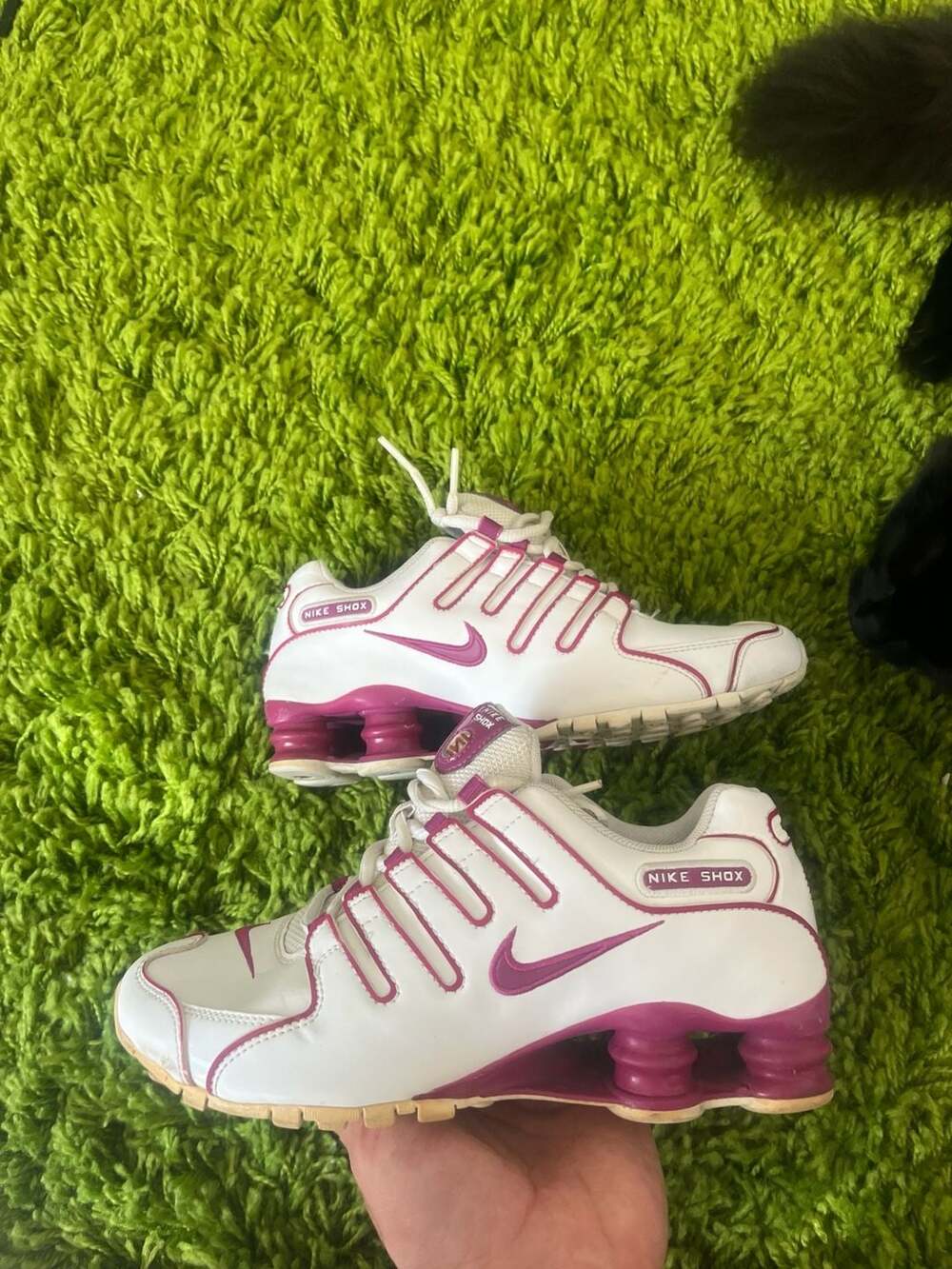 Nike Shox NZ Women's White and Pink Running Shoes